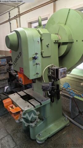 Эксцентриковый пресс - одиночная колонка AMBOLD PEEV 40.3