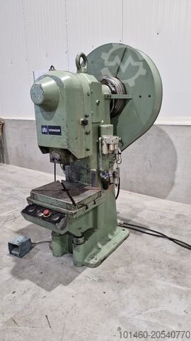 эксцентриковый пресс 40 тонн  