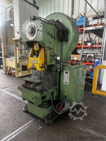 Эксцентриковый пресс - одиночная колонка HELMERDING EH35B