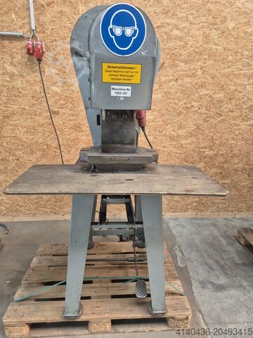 Эксцентрический пресс MÜLLER AMP10