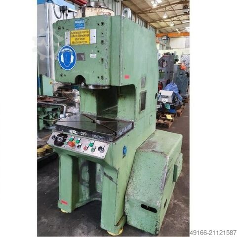 Тумблерный пресс - одноколоночный MAY MKNF 100