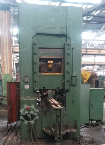 Кривошипно-шарнирный пресс Barnaul K8340 Barnaul 1000 ton K8340