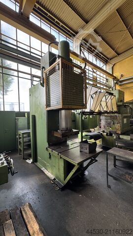 гидравлический пресс WMW-ZEULENRODA PYE 250 S 1 M