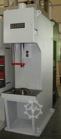 Гидравлический пресс DUNKES HZ16