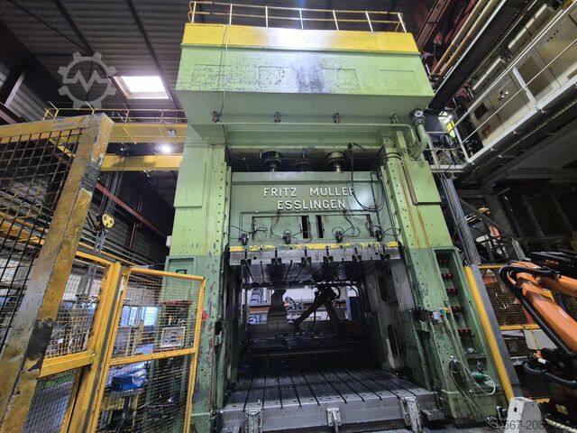 Двухколонный чертежный пресс Müller BZE1600-35.2.1