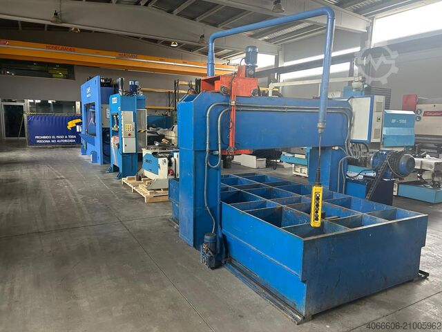 гидравлический выпрямительный пресс  T-150