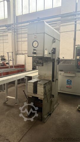 Гидравлический пресс WMW PYE25/1