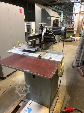 Радиальная пила для обработки металла и дерева Graule Radialsäge für Metall u. Holz ZS 135