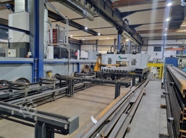 Пильное и сверлильное оборудование FICEP 650 x 15.000 mm