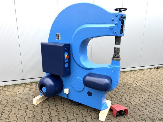 Крафтформер / Eckold KF 653 C ECKOLD KF 653 C