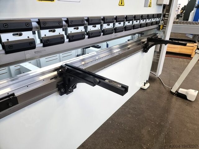 АБКАНТПРЕССЕ HESSE by DURMA PBF 2560