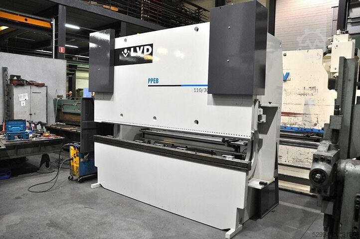 Гидравлические гибочные прессы LVD PPEB 110 ton x 3100 mm CNC