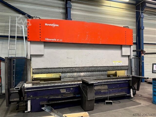 Листогибочный пресс - гидравлический BYSTRONIC P225/410