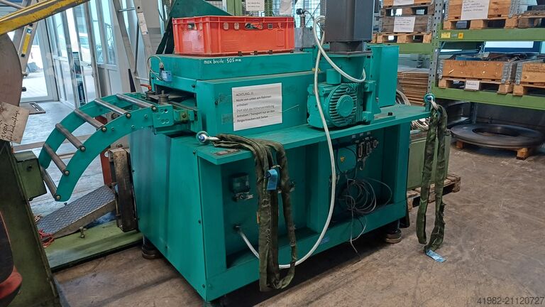 ровнитель с валками Vorschub- Richtmaschine 1676