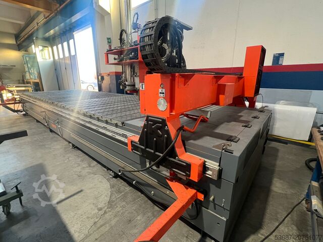 Центр обработки алюминия Tekna TK 429 V26