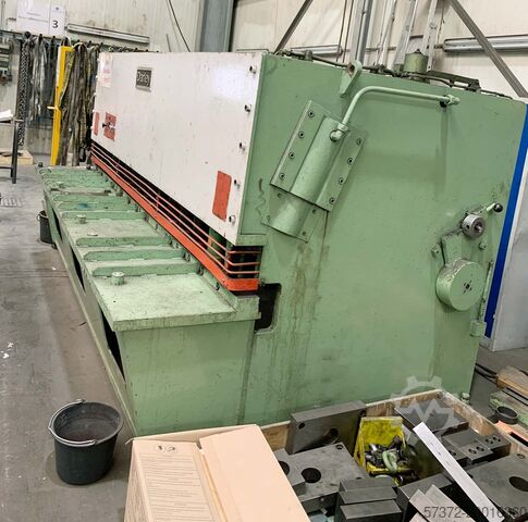 Гильотинные ножницы Darley GS.3016