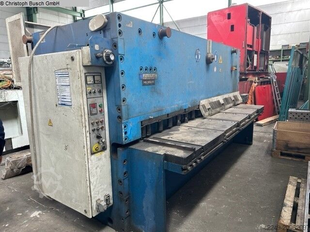 Гильотинные ножницы - гидравлические LIPTOVSKE STROJARNE Lg hn 3150/16