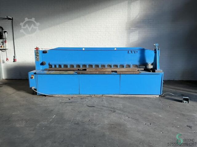 Гильотинные ножницы LVD MV 3100x3,5мм 1974 LVD MV 3100x3,5mm