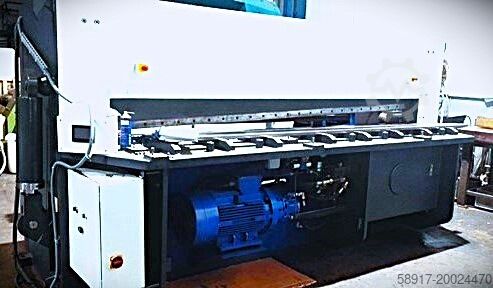Гидравлические гильотинные ножницы LAMI NOVA SL 3015 CN CIBELEC 8 W