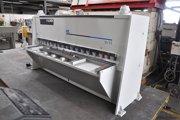 Гидравлические гильотинные ножницы LVD HSL 3100 x 13 mm