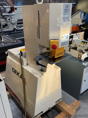 Дыропробивная машина GEKA PP 50