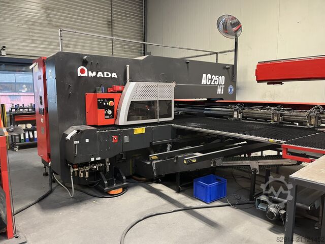 Amada AC2510 + LKI MP250 Amada AC2510 + LKI MP250 automatisering