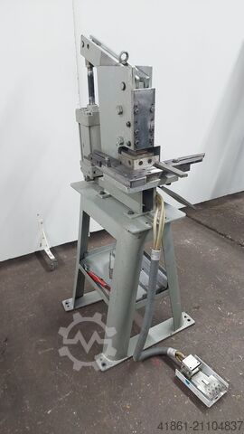 Пневматическая вырубная машина EDEL EP 938 S