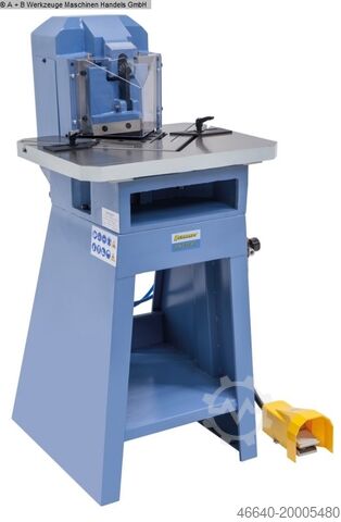 Вырубной станок BERNARDO AK 130 PT