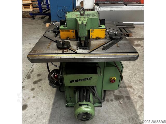 Вырубной станок BOSCHERT VarioCenter
