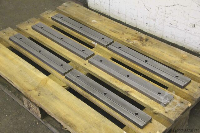 Листогибочный инструмент разделенный 2970 мм unbekannt 20/70/495 mm