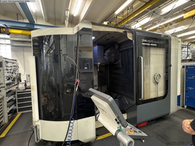 Обрабатывающий центр - универсальный DECKEL-MAHO DMG DMC80FD duoBLOCK
