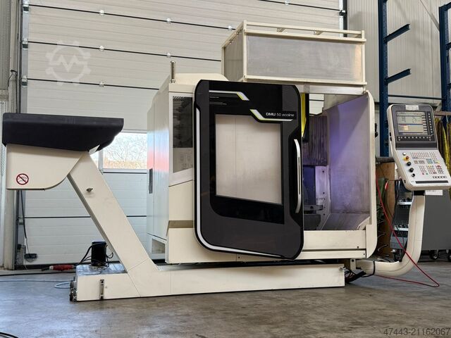 универсальный обрабатывающий центр DMG MORI DMU 50