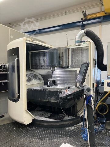 Универсальный обрабатывающий центр Deckel Maho DMU 60 und 100