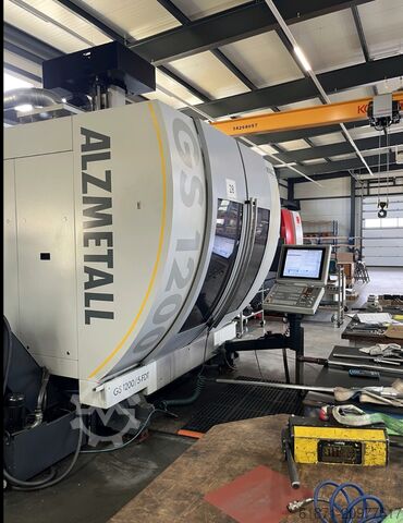 5-осевой обрабатывающий центр с одновременной обработкой Alzmetall GS1200