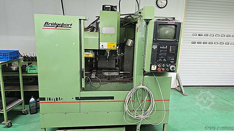 Вертикальный обрабатывающий центр с ЧПУ Bridgeport Interact 412