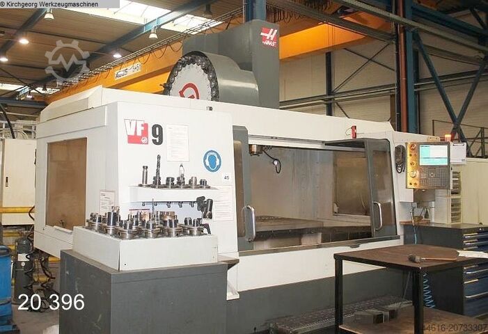Обрабатывающий центр - вертикальный HAAS VF9 / 50  (5-Achs Rundtisch)