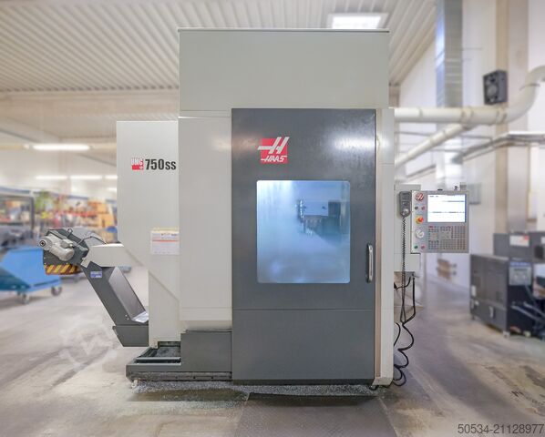 вертикальный обрабатывающий центр HAAS UMC-750SS