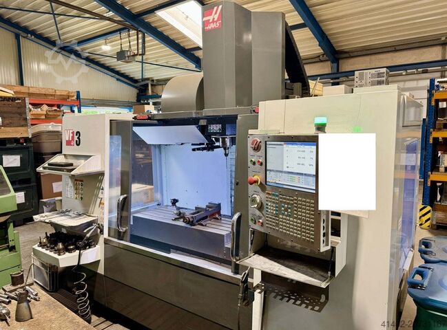 Обрабатывающий центр / 1350 часов шпинделя Haas VF 3