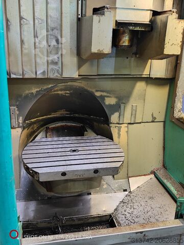 5-осевой обрабатывающий центр с ЧПУ Deckel Maho Dmu70V