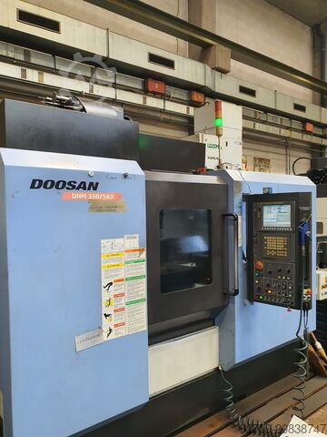 вертикальный обрабатывающий центр DOOSAN DNM 350/5AX