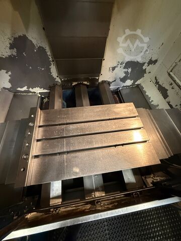 Вертикальный обрабатывающий центр с ЧПУ Tongtai machine Center