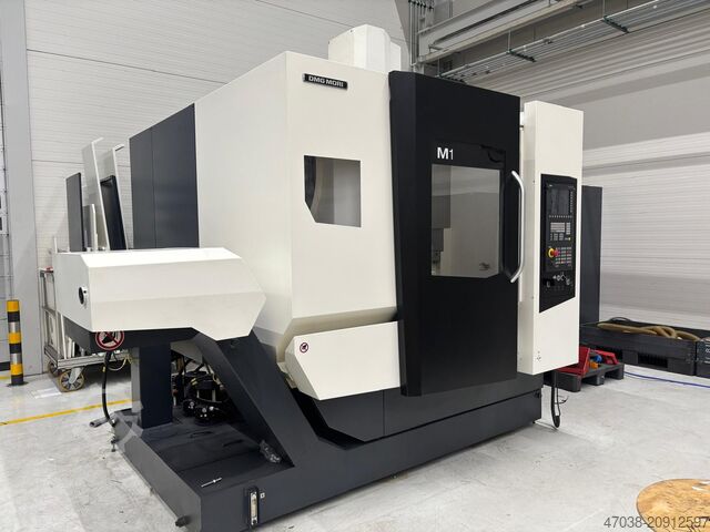 вертикальный обрабатывающий центр DMG MORI M1 PRO