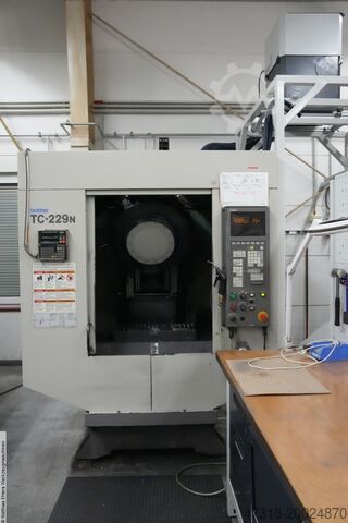 Обрабатывающий центр - вертикальный BROTHER TC 229 N