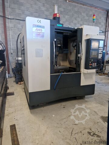 Вертикально-фрезерный центр AMS ACE Mikromatic Super Dart