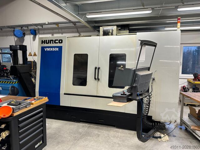 Обрабатывающий центр с ЧПУ с 4-й осью HURCO VMX 60 T