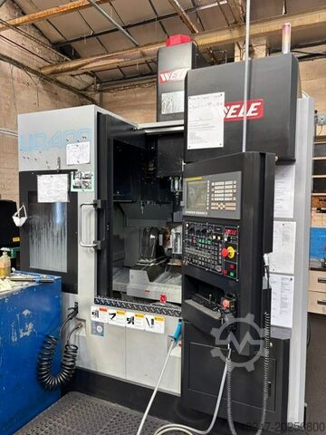 Вертикальный обрабатывающий центр WELE UQ400