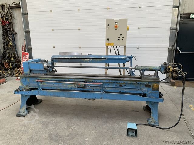 Полировальный токарный станок / Полировальная машина Tour à polir / Polisseuse Entre-pointes 1500 mm