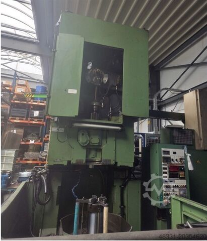 Зуборезный станок LIEBHERR WSC 501