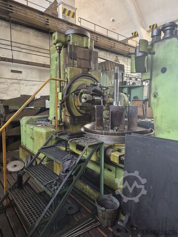 зубофрезерный станок TOS FO 16