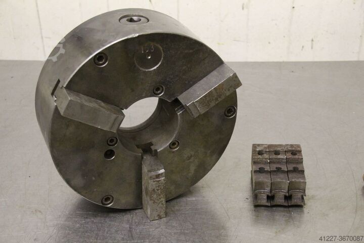 трёхкулачковый патрон unbekannt Durchmesser 250 mm